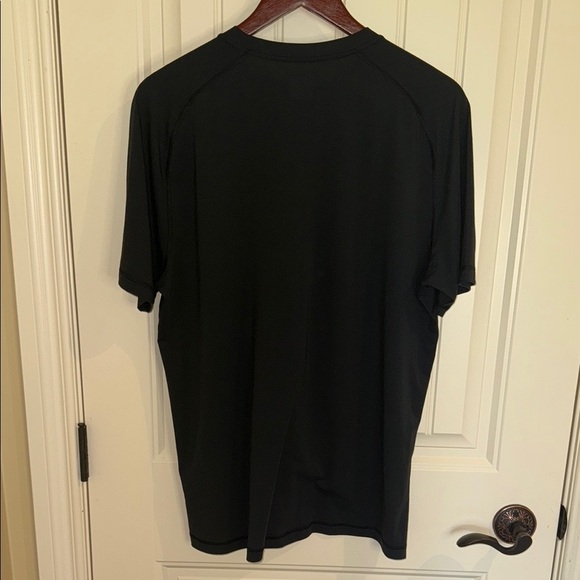 Banana Republic Black Short Sleeve Tee Modal Standard Fit Men's - Picture 3 of 8
